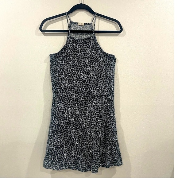 Brandy Melville John Galt Floral Navy Halter Dress - Picture 1 of 3